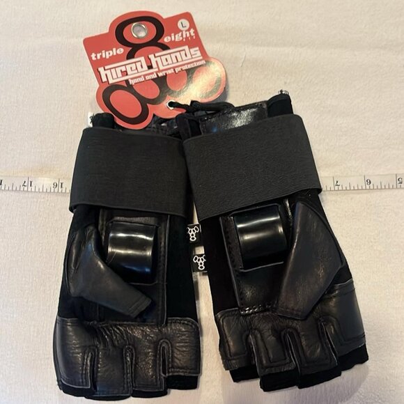 Triple Eight Gloves Hand Wrist Protection BMX Biker Skater Skateboard - Picture 7 of 8